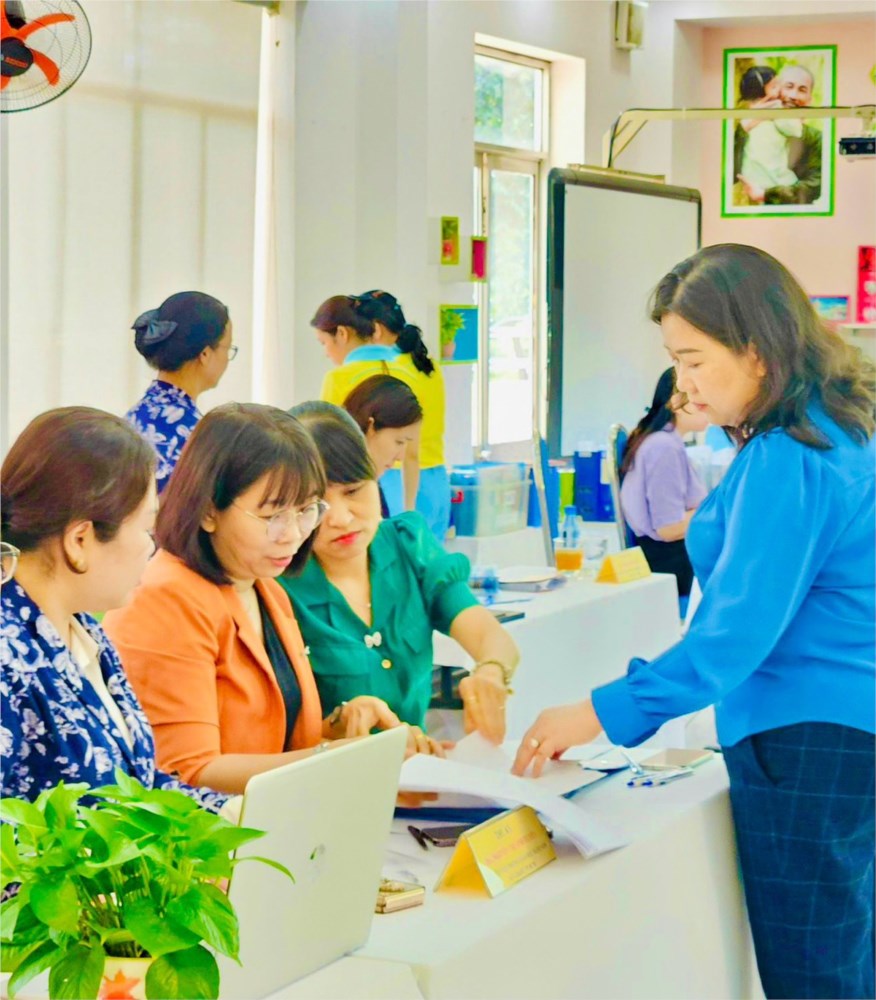 Nhấn vào ảnh để phóng to