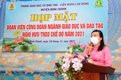 Họp mặt tri ân cán bộ quản lý, giáo viên, nhân viên về nghỉ hưu theo chế độ năm 2021