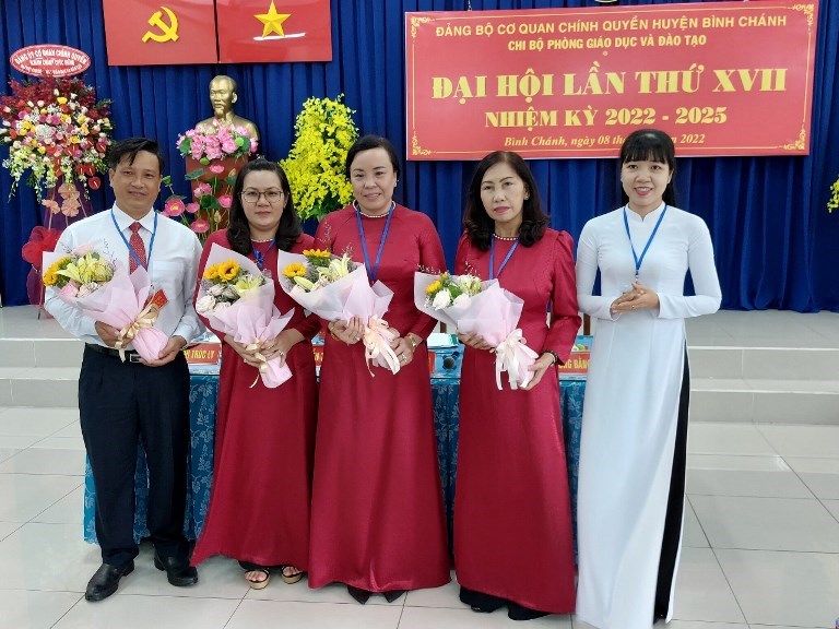 Đại hội Chi bộ phòng Giáo dục và Đào tạo Huyện Bình Chánh lần thứ XVII, nhiệm kỳ 2022 - 2025