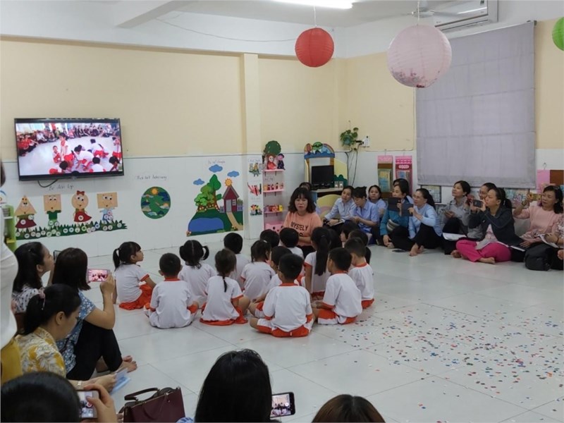 Tổ chức thao giảng củng cố chuyên đề   Phát triển tình cảm- kỹ năng xã hội cho trẻ mầm non 