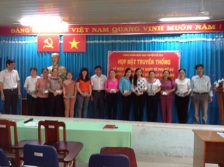 Công đoàn Giáo dục huyện tổ chức họp mặt truyền thống ôn lại ý nghĩa lịch sử ngày quốc tế phụ nữ 08/3 và cuộc khởi nghĩa hai Bà Trưng