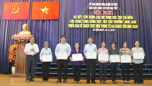 
Sơ kết xây dựng các mô hình học tập trên địa bàn Quận