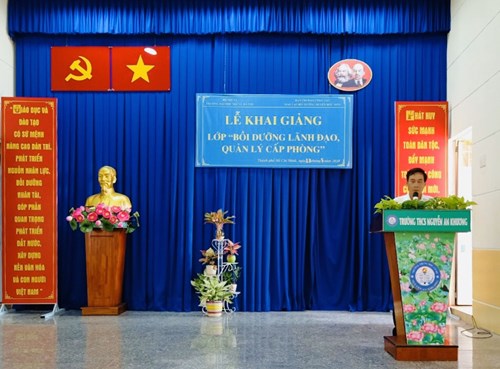 Khai giảng lớp bồi dưỡng lãnh đạo, quản lý cấp phòng (lớp 2)