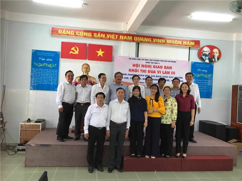 Sáng ngày 29 tháng 7 năm 2020, Phòng Giáo Dục và Đào tạo Huyện Hóc Môn tham dự Hội nghị giao ban khối thi đua VI lần ba tại Phòng Giáo Dục và Đào tạo Huyện Cần Giờ.