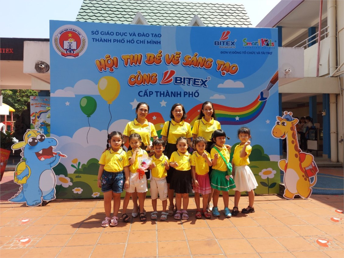 Mầm Non Hóc Môn đạt 11 giải hội thi bé vẽ sáng tạo cùng Bitex cấp thành phố năm học 2022-2023.