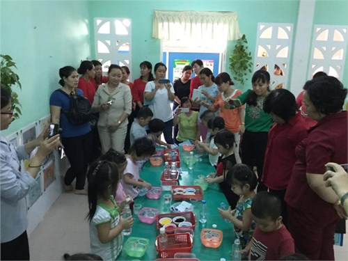 Hoạt động chuyên môn tháng 10/2017 - Bậc mầmnon