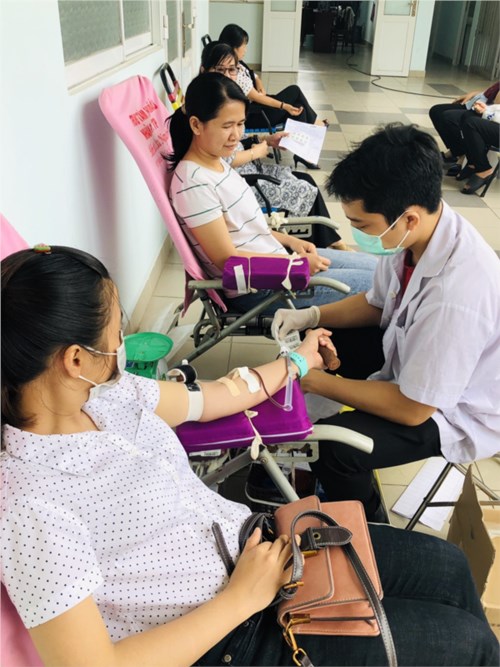 Phòng giáo dục đào tạo huyện hóc môn tổ chức hiến máu nhân đạo

