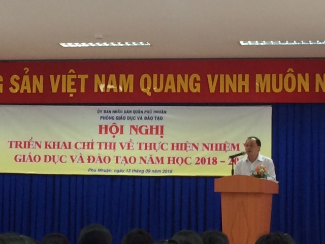 Hội nghị ký kết giao ước thi đua cụm tiểu học năm học 2017 -  2018.