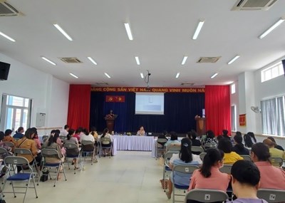 Chuyên đề Nâng cao năng lực ứng dụng công nghệ số trong quản lý nuôi dưỡng, chăm sóc và giáo dục trẻ mầm non