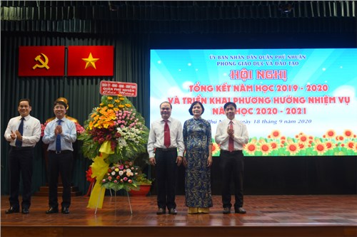 Hội nghị tổng kết năm học 2019 - 2020 và triển khai phương hướng nhiệm vụ năm học 2020 - 2021
