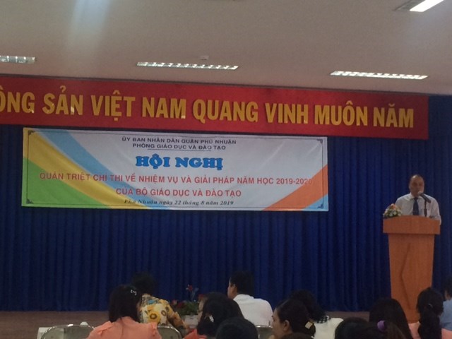 Triển khai chỉ thị 
về thực hiện nhiệm vụ giáo dục và đào tạo 
năm học 2019 – 2020
