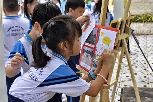 Chuyên đề “Dạy học tích hợp nội dung Lịch sử - Địa lý địa phương trong các môn học theo hướng trải nghiệm”