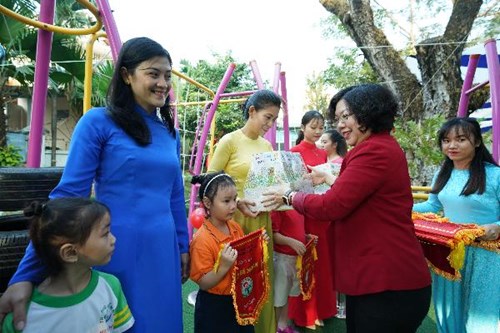 Ngày hội Hoa Bé Ngoan
