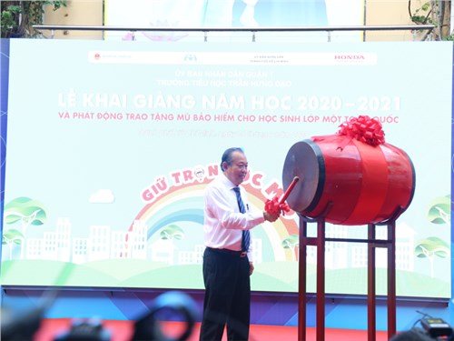 Ngành Giáo dục và Đào tạo Quận 1 từng bừng khai giảng năm học mới 2020 – 2021 