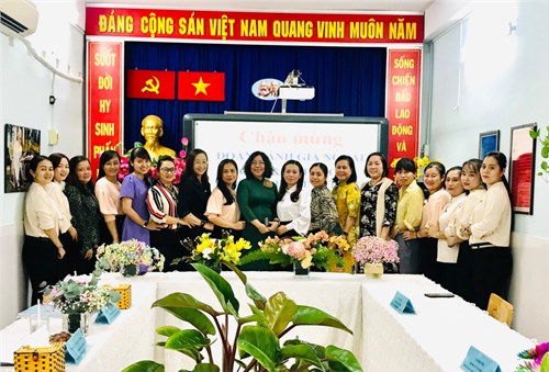 Kiểm định chất lượng chất lượng giáo dục trường mầm non Tuổi Hồng