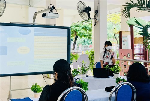 Bồi dưỡng chuyên đề “xây dựng môi trường nuôi dưỡng, chăm sóc và giáo dục theo tiêu chí lấy trẻ làm trung tâm”