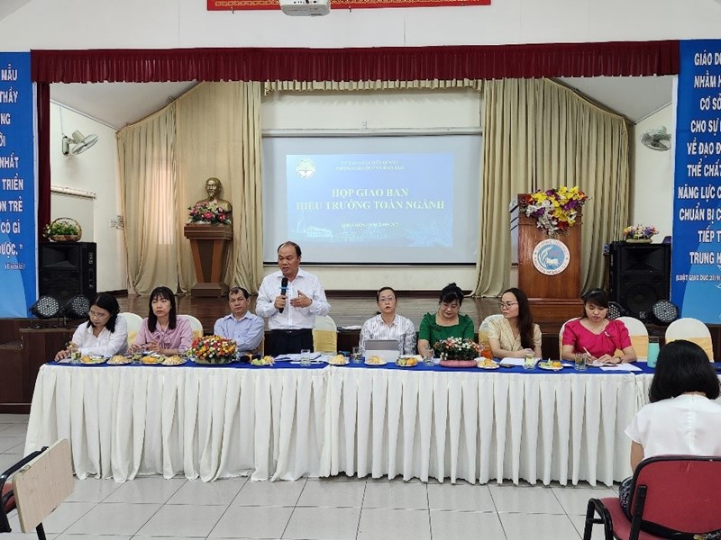Hội nghị giao ban họp hiệu trưởng toàn ngành năm học 2023-2024