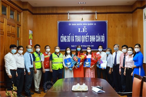 Lễ công bố và trao quyết định cán bộ quản lý ngành giáo dục và đào tạo năm 2021