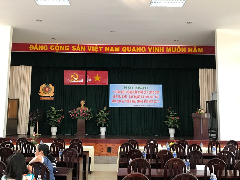 Hội nghị tổng kết công tác phổ cập giáo dục xóa mù chữ - xây dựng xã hội học tập và triển khai trọng tâm năm 2017