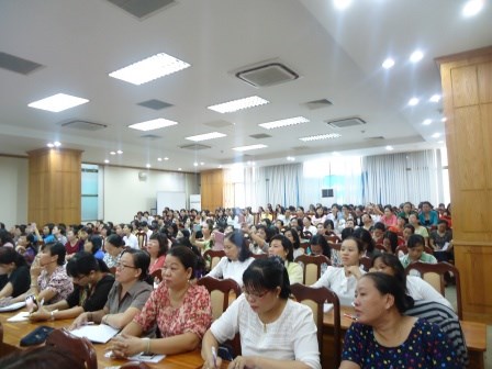 Bồi dưỡng chuyên môn hè 2016 “Rút kinh nghiệm việc thực hiện Chương trình giáo dục Mầm non”