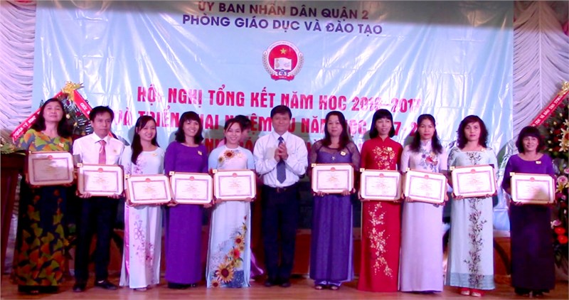 Phòng Giáo dục và Đào tạo quận 2, tổ chức Hội nghị tổng kết năm học 2016 - 2017 và Triển khai nhiệm vụ trọng tâm năm học 2017 – 2018