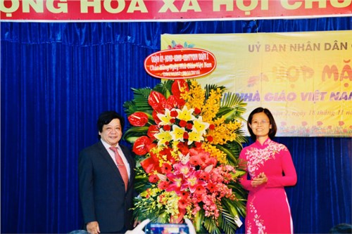 Quận 2 tổ chức buổi Họp mặt Ngày Nhà giáo Việt Nam (20/11/1982 – 20/11/2019)