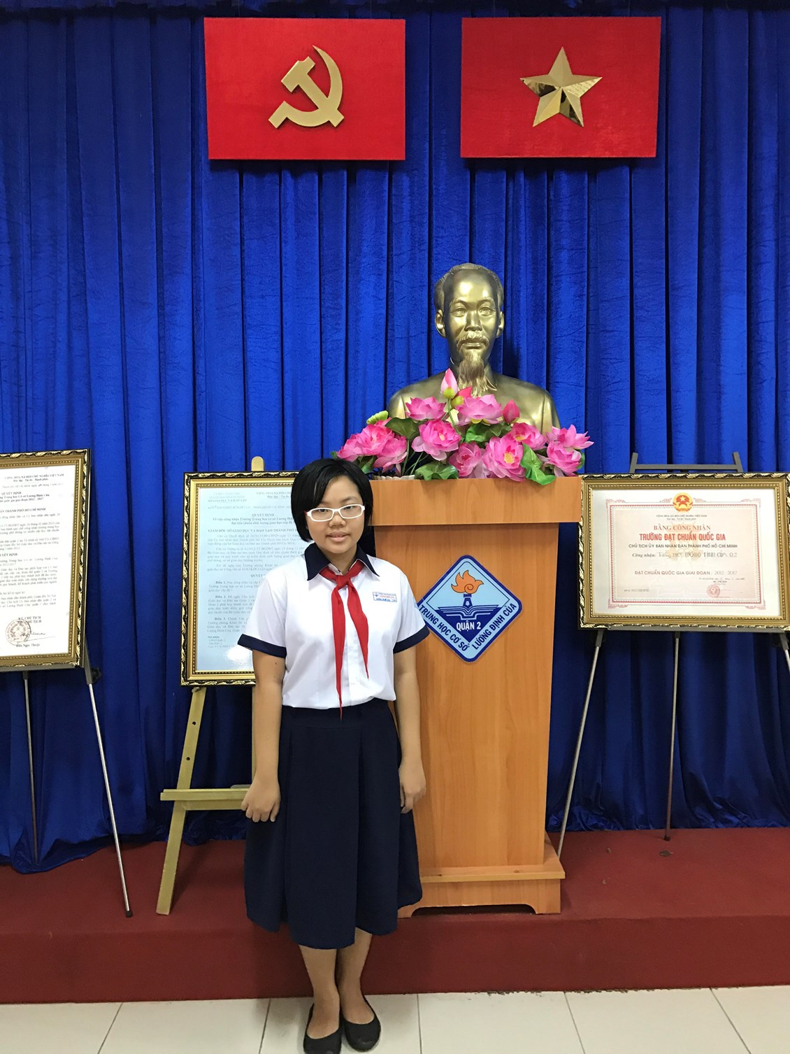 Học sinh quận 2 đạt giải III và giải khuyến khích trong hội Olympic Tiếng Anh trên Internet toàn quốc và các giải tại cấp Thành phố.