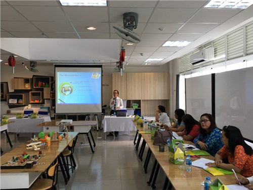 Hội nghị nâng cao năng lực quản lý của hiệu trưởng trường tiểu học năm học 2017-2018