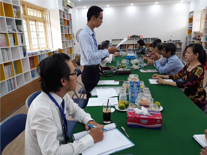 Kiểm tra tổ chức thực hiện quy chế chuyên môn và việc thực hiện đề án “Phổ cập và nâng cao năng lực sử dụng Tiếng Anh cho học sinh phổ thông – chuyên nghiệp thành phố giai đoạn 2011-2020” Trường Tiểu học Trương Quyền
