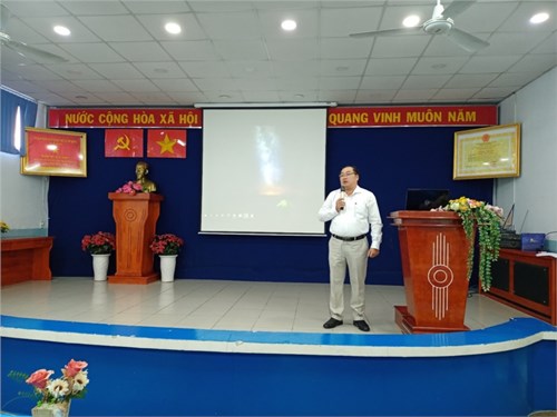 Chuyên đề khai thác hiệu quả nguồn tài nguyên số của bộ giáo trình Access & I learn smart world và giải pháp “Trường học thông minh 789” – Ngân hàng đề thi trắc nghiệm - Nền tảng khảo thí trực tuyến - Tương tác giữa nhà trường, giáo viên, học sinh và phụ huynh năm học 2020-2021