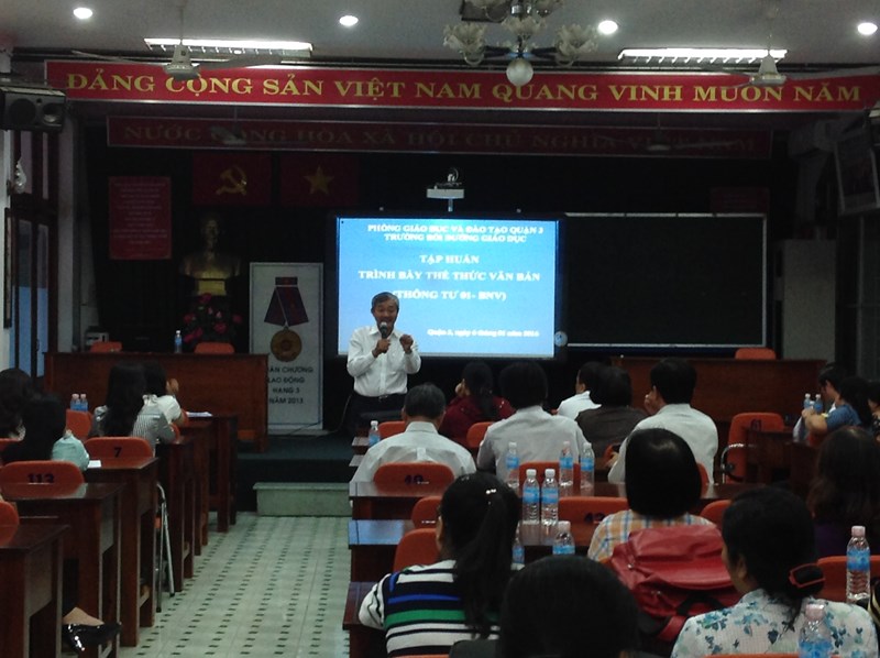 Tập huấn Thông tư 01/2011/TT-BNV về Hướng dẫn thể thức và kỹ thuật trình bày văn bản hành chính