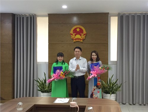 Trao quyết định điều động, bổ nhiệm cán bộ quản lý giáo dục tháng 10/2019