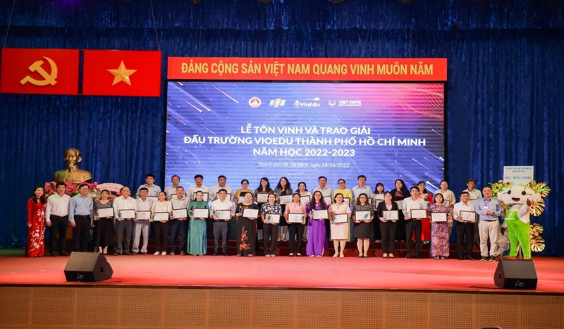 Lễ tôn vinh và trao giải  Đấu trường Toán học VioEdu  năm học 2022-2023
