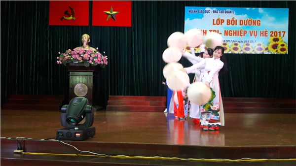 Văn Nghệ Chính trị hè 2017