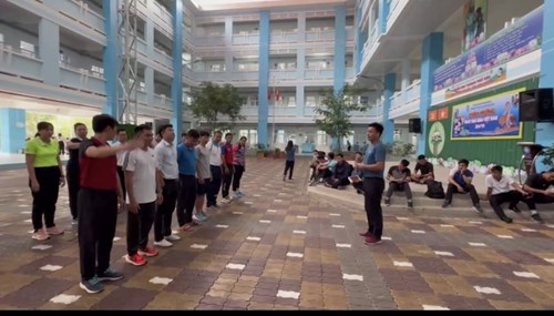 Sinh hoạt chuyên môn tổ giáo dục thể chất - tiểu học
