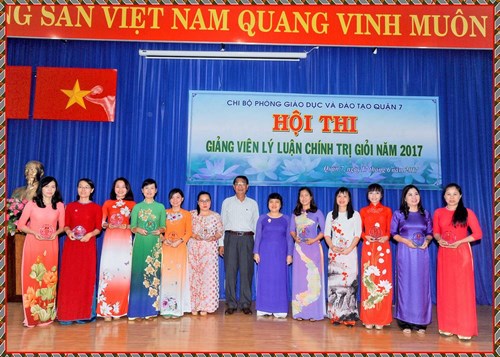 Hội thi giảng viên lý luận chính trị giỏi 2017