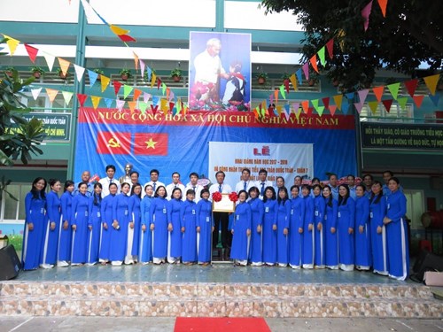 Lễ khai giảng và đón nhận Giấy chứng nhận Kiểm định chất lượng giáo dục