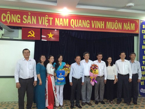 Lễ công bố, trao quyết định nghỉ hưu đối với bà nguyễn thu hà - nhà giáo ưu tú - nguyên hiệu trưởng trường thcs chánh hưng quận 8
