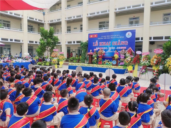 Các trường Tiểu học tổ chức khai giảng năm học 2020-2021
