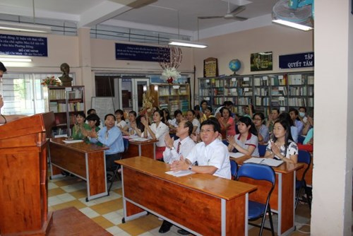 Khai giảng lớp Trung cấp y sĩ