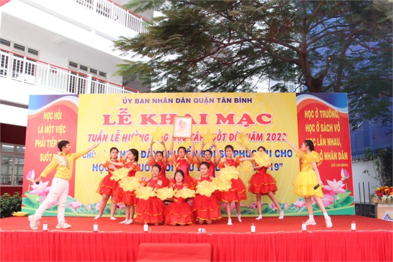 Lễ khai mạc “tuần lễ hưởng ứng học tập suốt đời năm 2022”