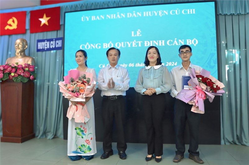 Lễ công bố trao Quyết định cán bộ