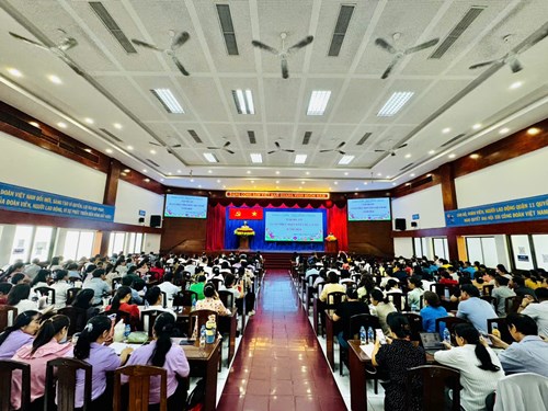 Tập huấn
Luật Thực hiện dân chủ ở cơ sở  năm 2024