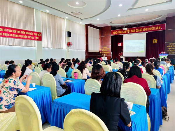 Mầm non: Chuyên đề  Kỹ thuật xây dựng thực đơn đảm bảo dinh dưỡng hợp lý cho trẻ .