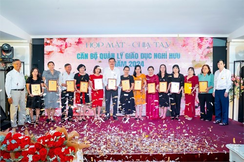 Họp mặt Cán Bộ Quản Lý Giáo Dục nghỉ hưu trong năm 2024.