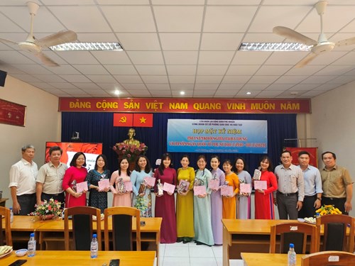 Họp mặt kỷ niệm 1941 năm khởi nghĩa Hai Bà Trưng và 114 năm ngày Quốc tế Phụ nữ 8/3