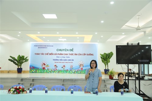 Chuyên đề “Thao tác chế biến và phân chia thức ăn của cấp dưỡng” 
tại Trường Mẫu giáo Linh Ân, thành phố Thủ Đức.