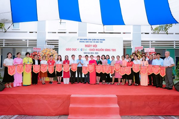 Ngày hội STEAM - Khơi nguồn sáng tạo, năm học 2024 - 2025