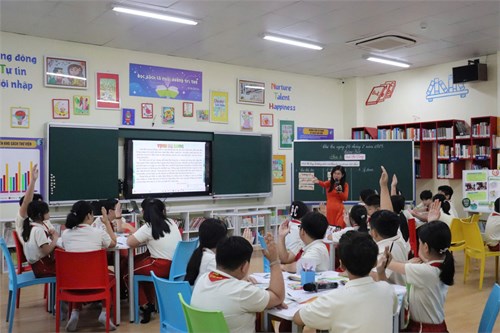 CHUYÊN ĐỀ CẤP TIỂU HỌC DẠY ĐỌC THEO HƯỚNG PHÁT TRIỂN PHẨM CHẤT, NĂNG LỰC CHO HỌC SINH LỚP 5  TẠI QUẬN 1 năm học 2024 - 2025