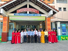 Trường tiểu học đề thám đón đoàn khảo sát sơ bộ 
về đánh giá chuẩn quốc gia mức độ 1